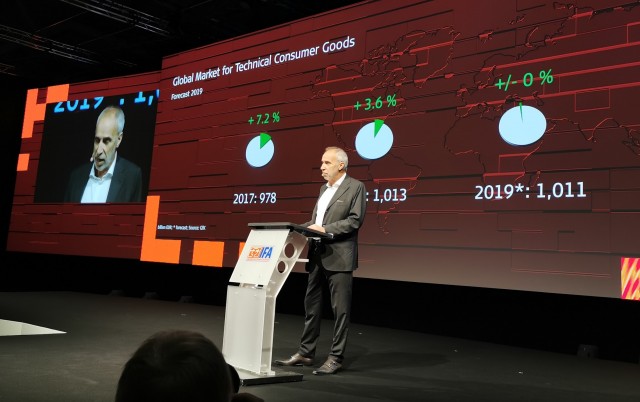 3-CF67-B1-A-2-D0-F-4-BCA-BE5-B-EDCA924-AFB80